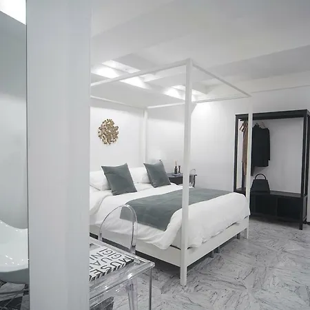 Duomosette Nocleg ze śniadaniem Carrara