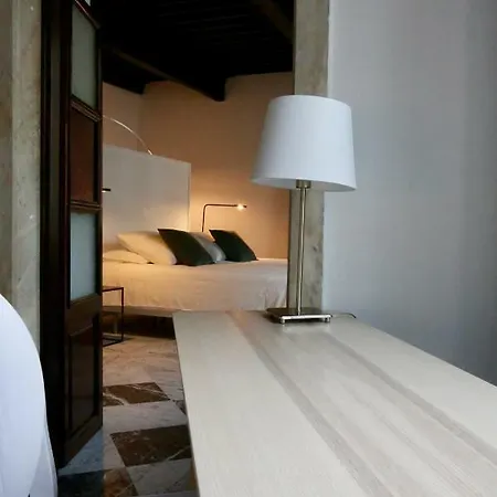 Duomosette 3* Carrara