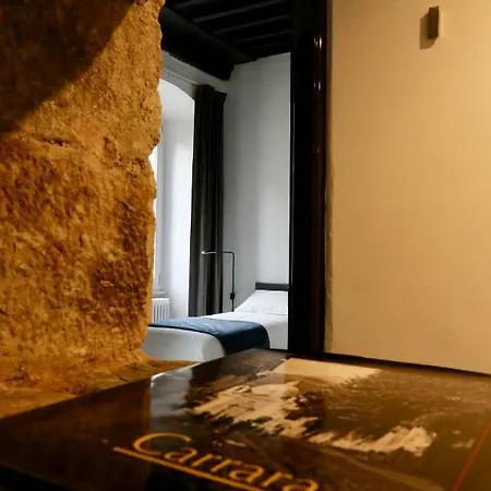 Duomosette 3* Carrara